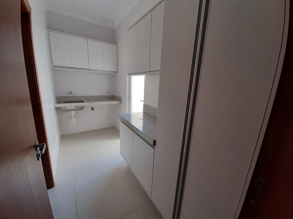 Casa para alugar com 3 quartos, 190m² - Foto 7