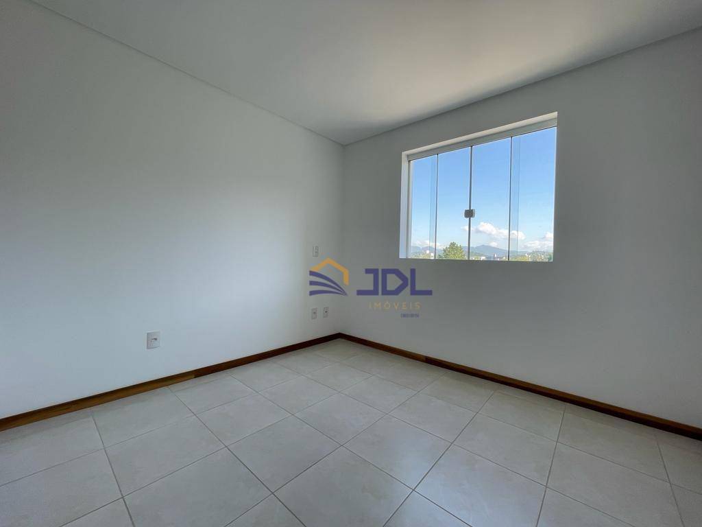 Apartamento à venda com 2 quartos, 77m² - Foto 8