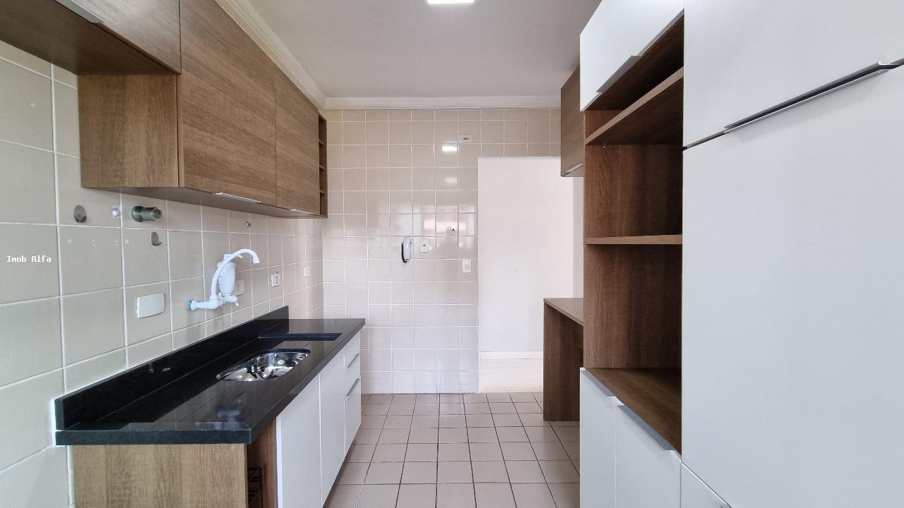 Apartamento à venda com 3 quartos, 76m² - Foto 13