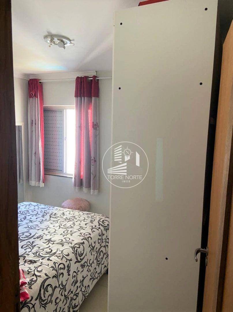 Apartamento à venda com 2 quartos, 64m² - Foto 9