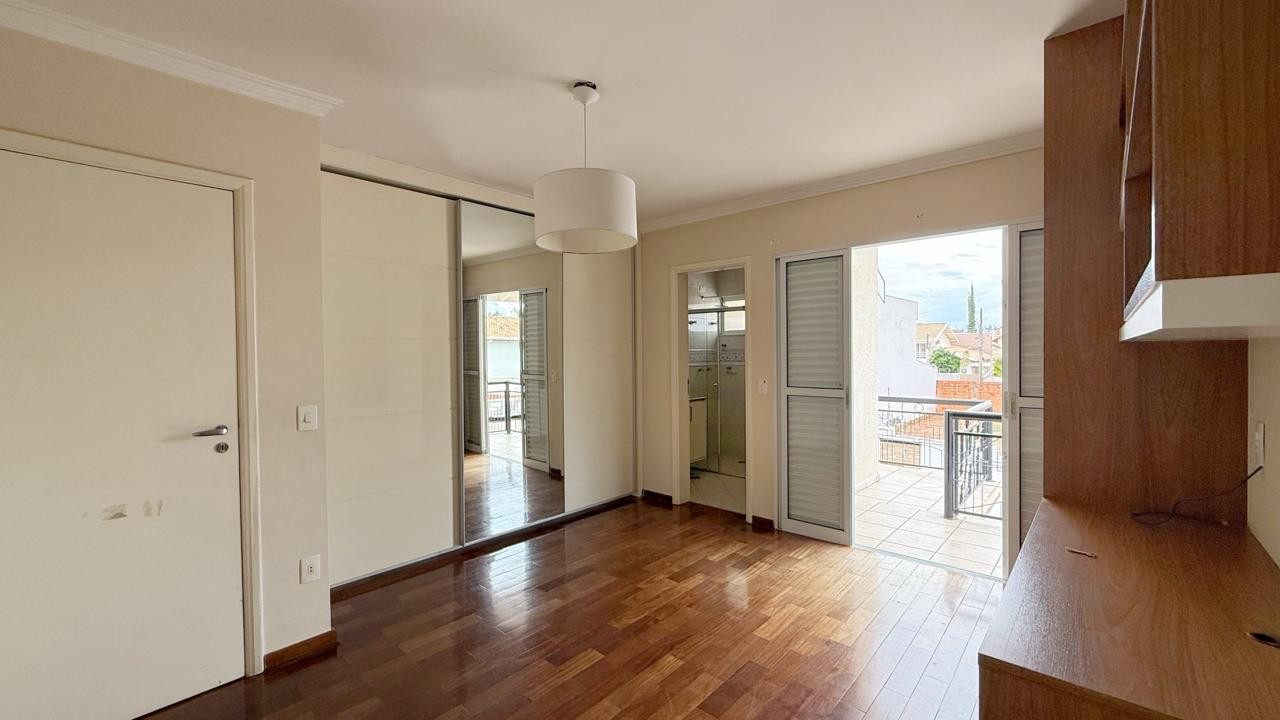 Casa para alugar com 3 quartos, 357m² - Foto 15