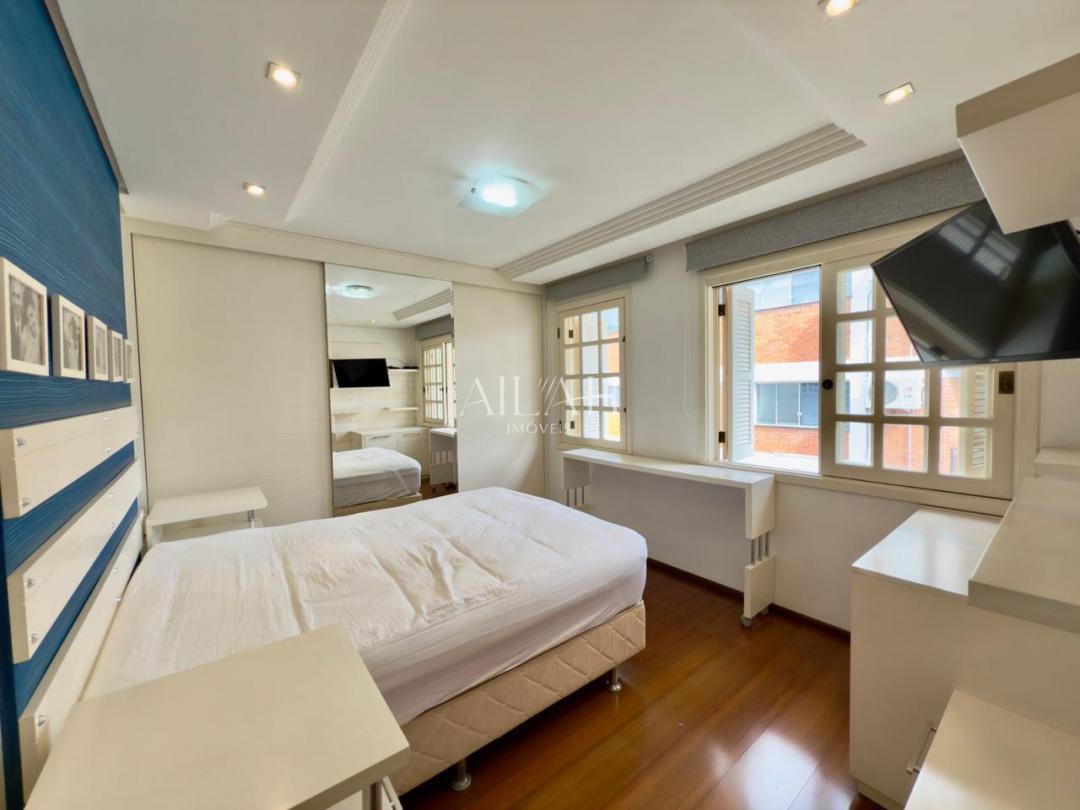 Casa à venda com 2 quartos, 130m² - Foto 14