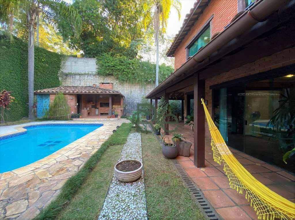 Casa à venda com 3 quartos, 553m² - Foto 26