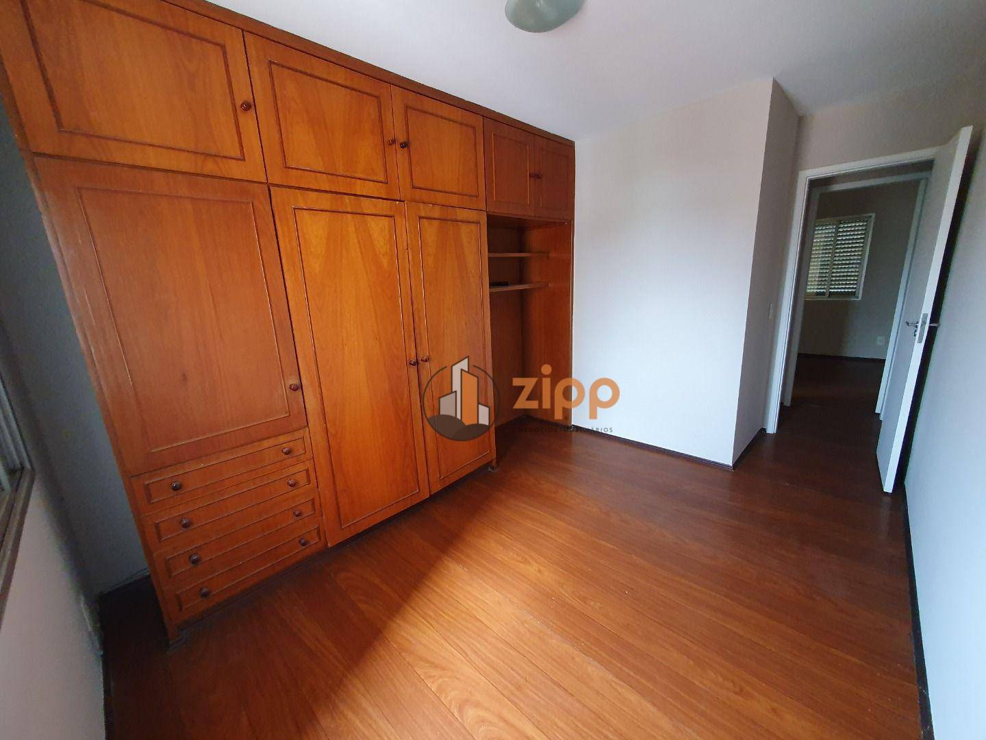 Apartamento à venda com 3 quartos, 116m² - Foto 25