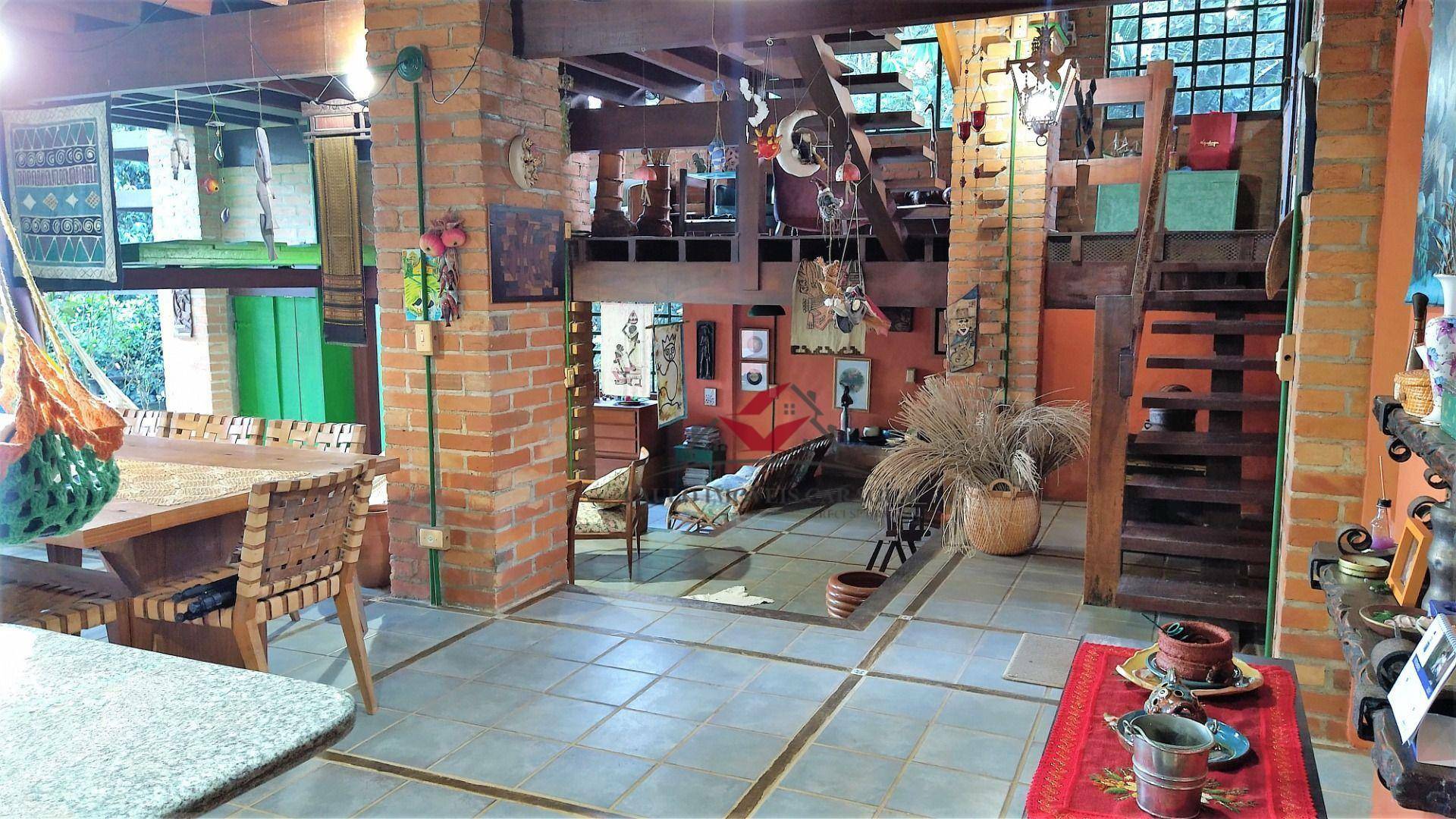 Casa de Condomínio à venda com 4 quartos, 300m² - Foto 17