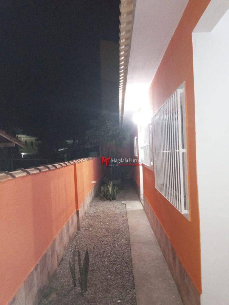 Casa à venda com 3 quartos, 300M2 - Foto 4