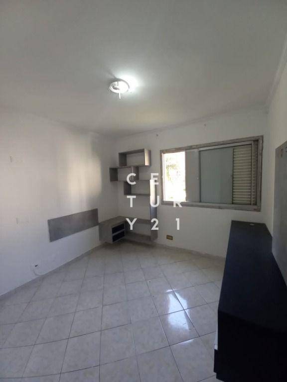 Apartamento à venda com 3 quartos, 114m² - Foto 4