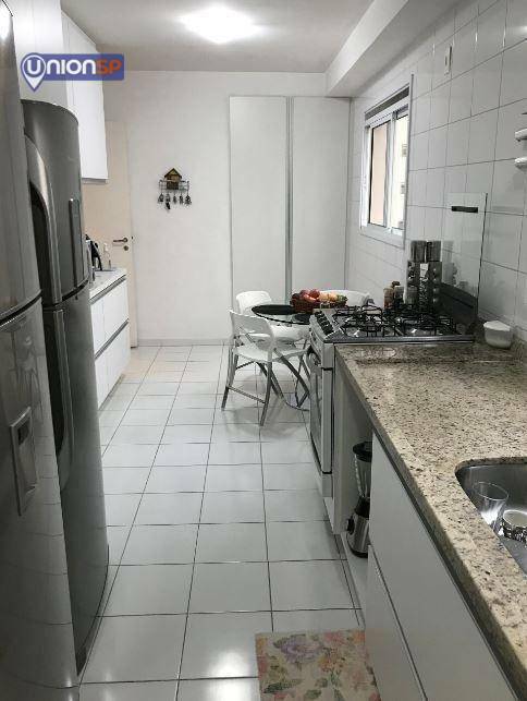 Apartamento à venda com 4 quartos, 210m² - Foto 14