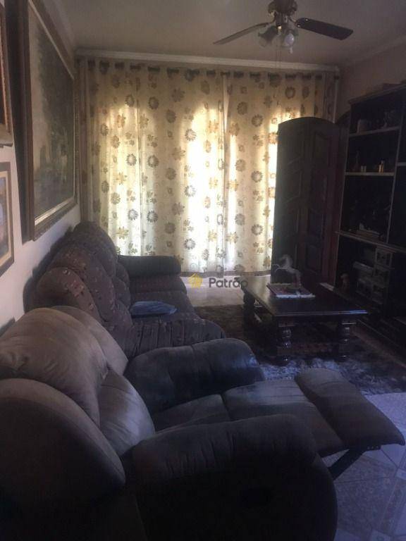 Sobrado à venda com 3 quartos, 230m² - Foto 29