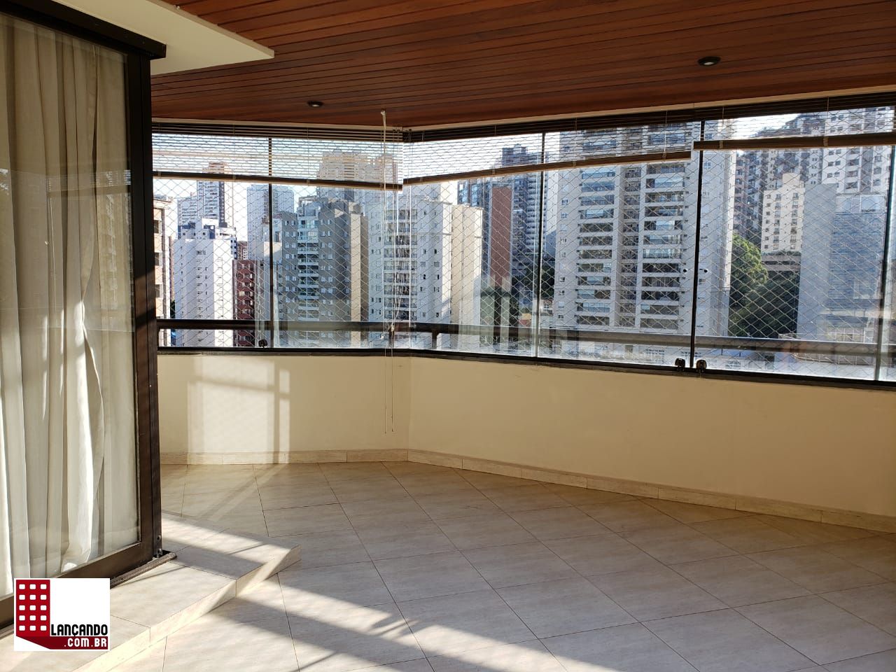 Apartamento à venda com 4 quartos, 320m² - Foto 7