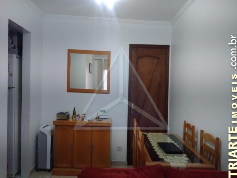 Apartamento à venda com 2 quartos, 62m² - Foto 2