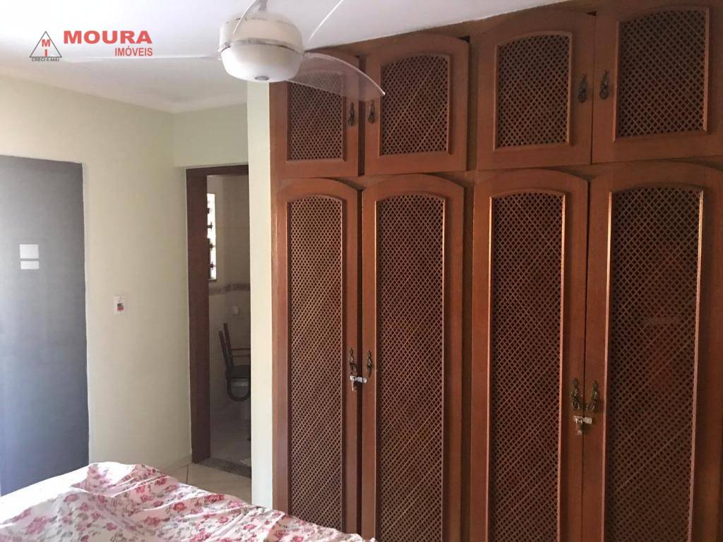 Sobrado à venda com 2 quartos, 128m² - Foto 10