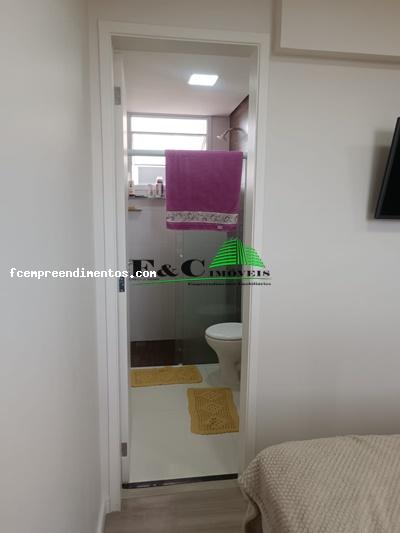 Apartamento à venda com 2 quartos, 56m² - Foto 4