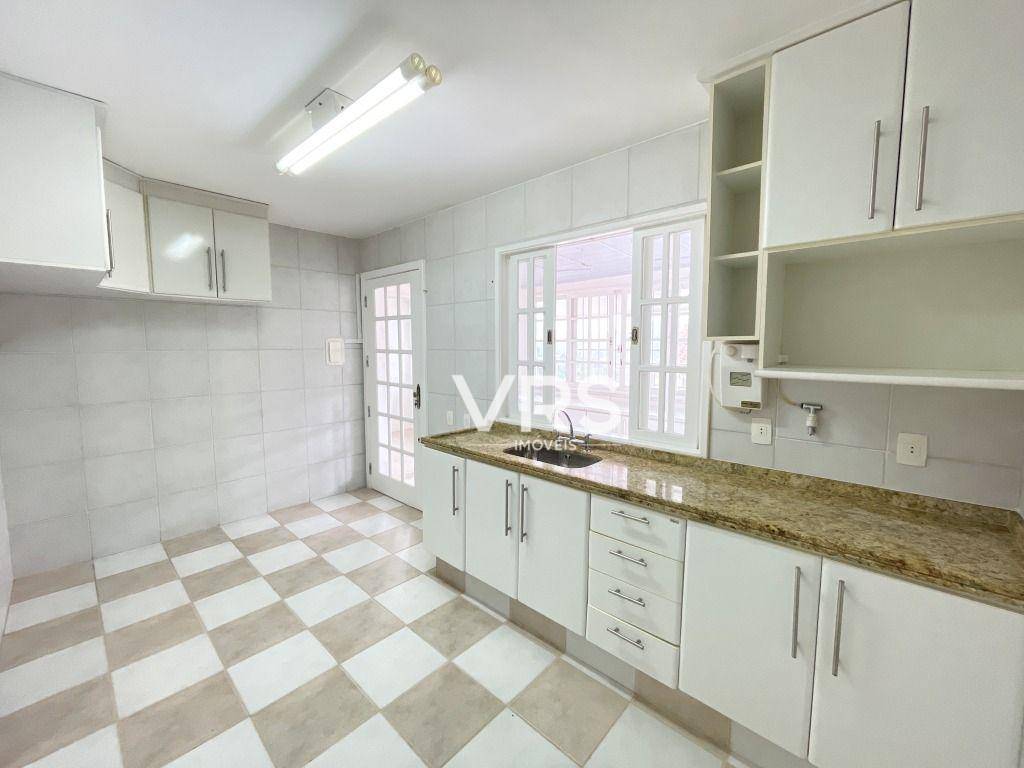 Casa de Condomínio à venda com 3 quartos, 131m² - Foto 10