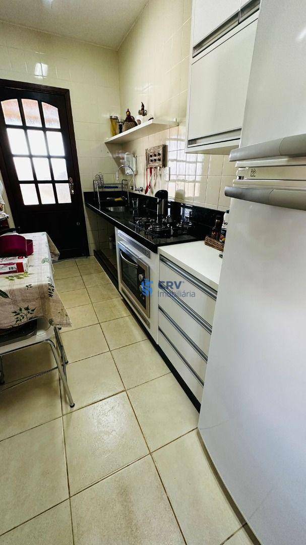 Sobrado à venda com 3 quartos, 150m² - Foto 4