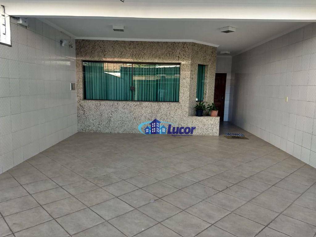 Sobrado à venda com 3 quartos, 250m² - Foto 38