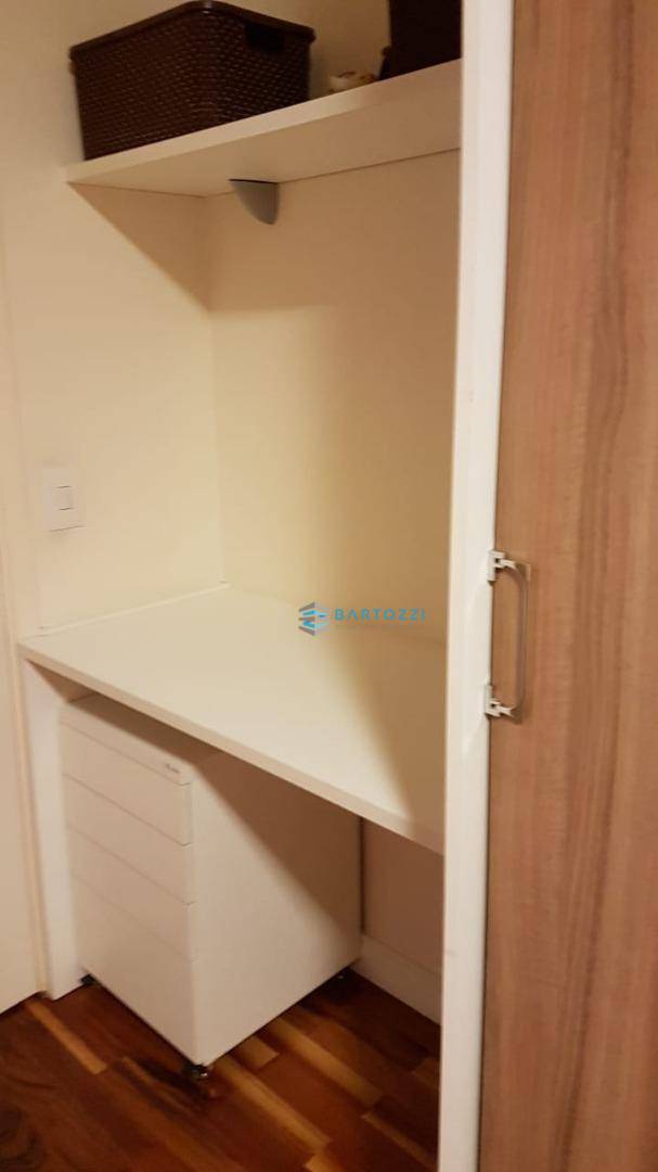 Apartamento à venda com 2 quartos, 63m² - Foto 13