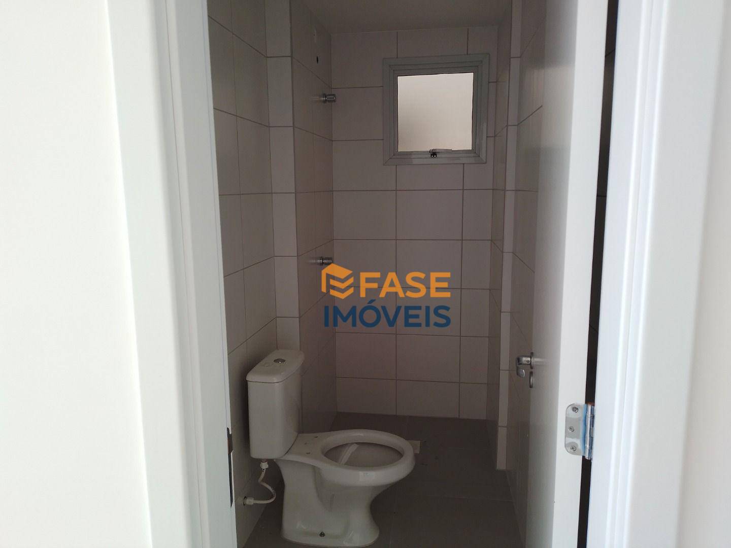 Apartamento à venda com 1 quarto, 41m² - Foto 11