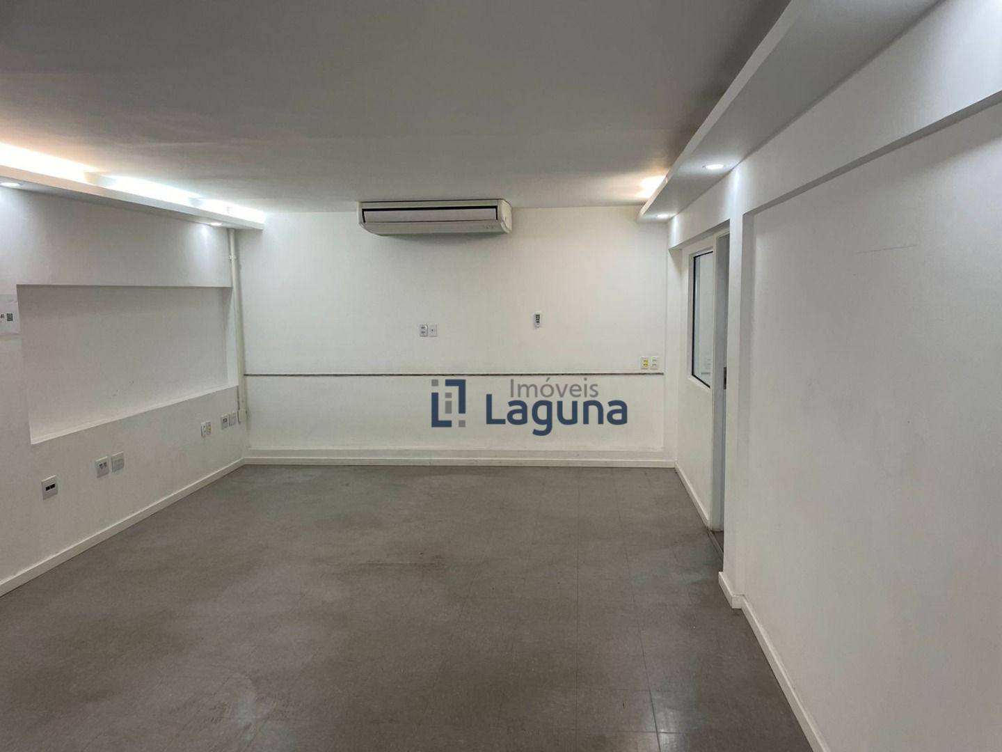 Prédio Inteiro para alugar, 2100m² - Foto 11