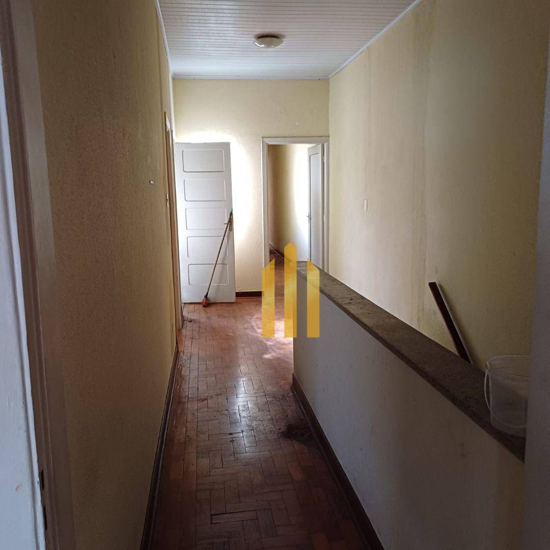 Casa para alugar com 3 quartos, 200m² - Foto 15