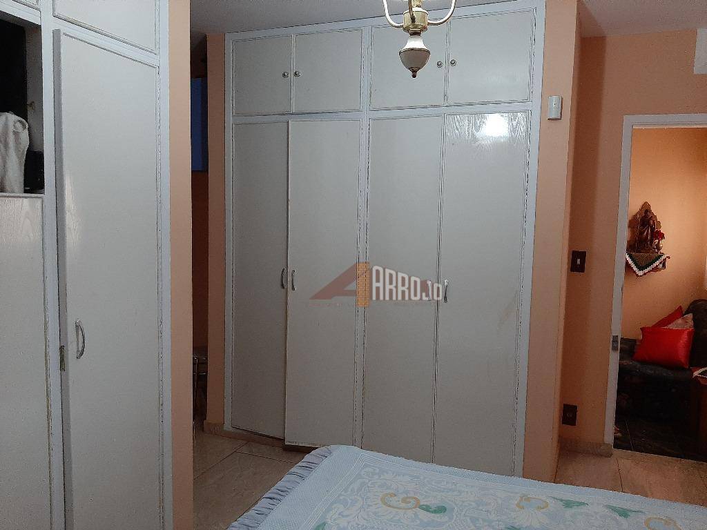 Sobrado à venda com 3 quartos, 140m² - Foto 8