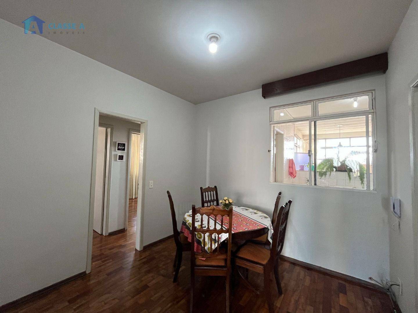 Apartamento à venda com 3 quartos, 129m² - Foto 1
