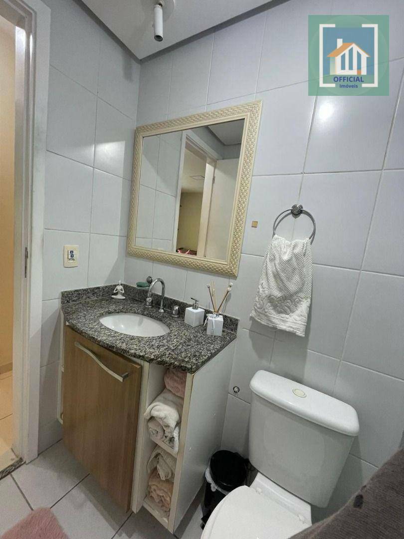 Apartamento à venda com 2 quartos, 79m² - Foto 8