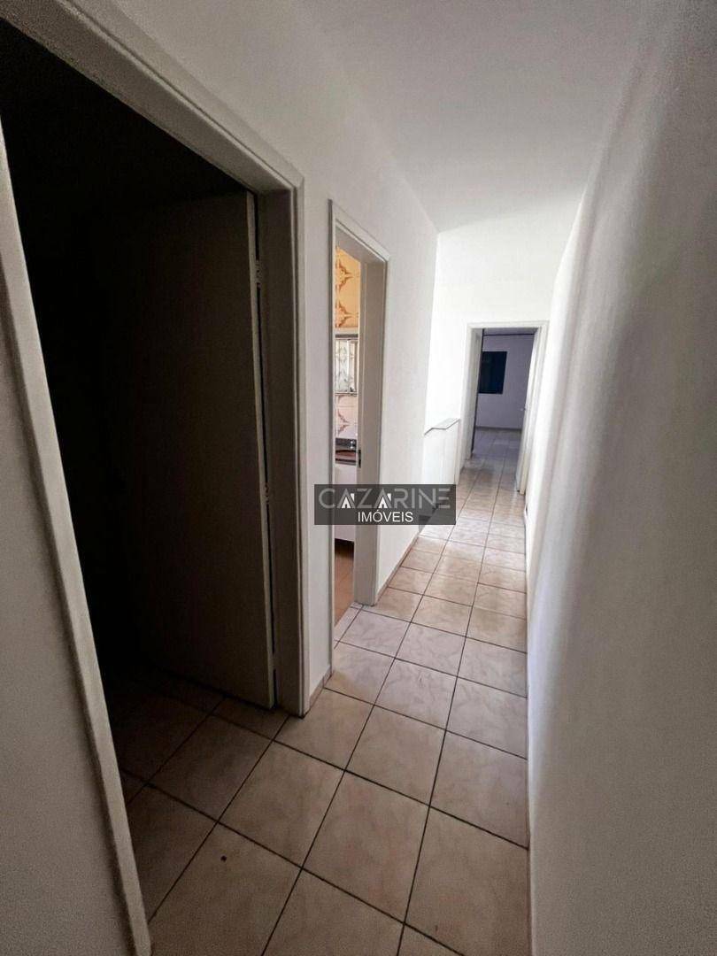 Sobrado para alugar com 3 quartos, 180m² - Foto 30