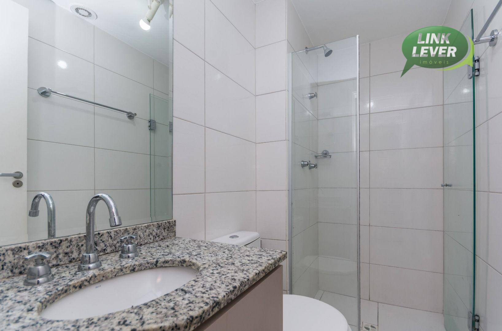 Apartamento para alugar com 2 quartos, 65m² - Foto 18