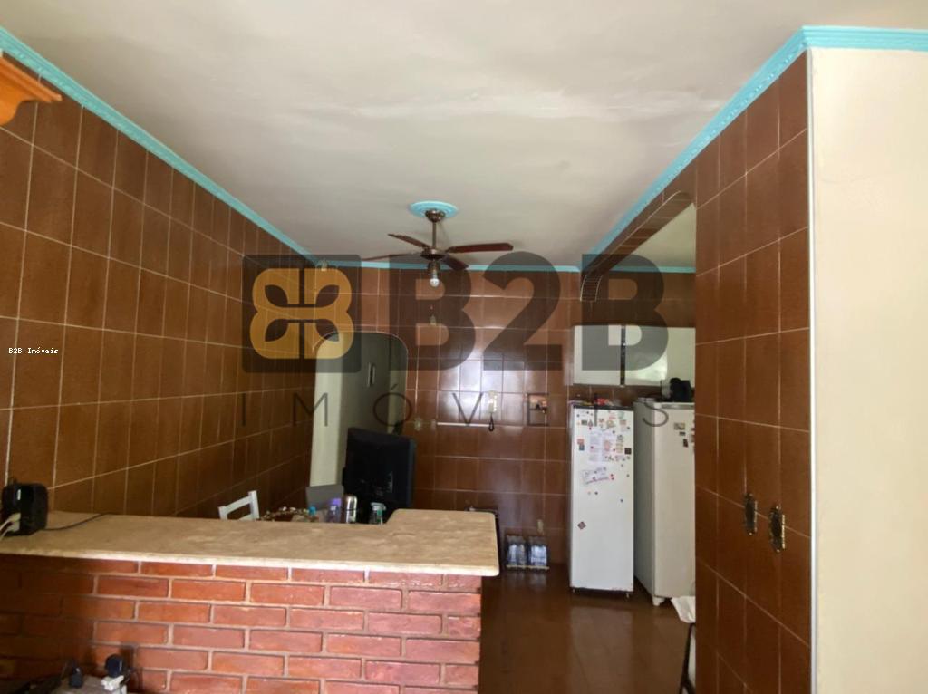 Casa à venda com 3 quartos, 180m² - Foto 21