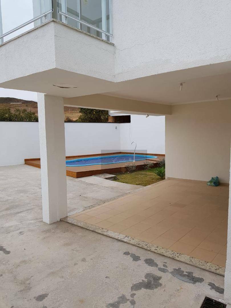 Casa à venda com 4 quartos, 380m² - Foto 28