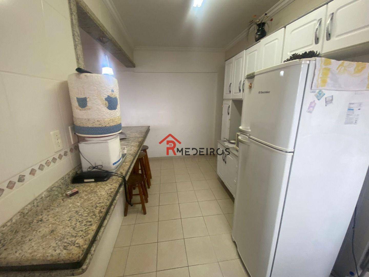 Apartamento à venda com 1 quarto, 50m² - Foto 8