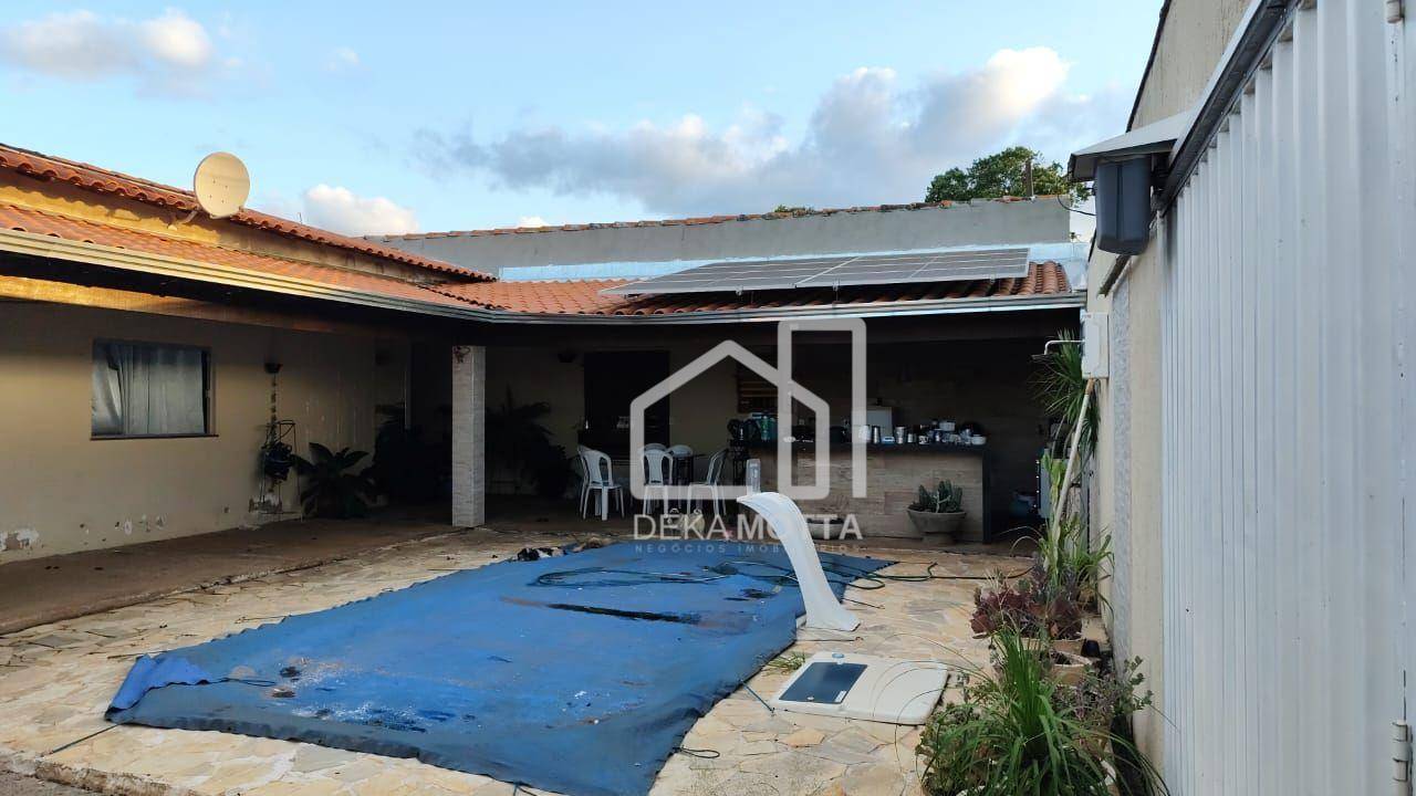 Casa à venda com 4 quartos, 280m² - Foto 3