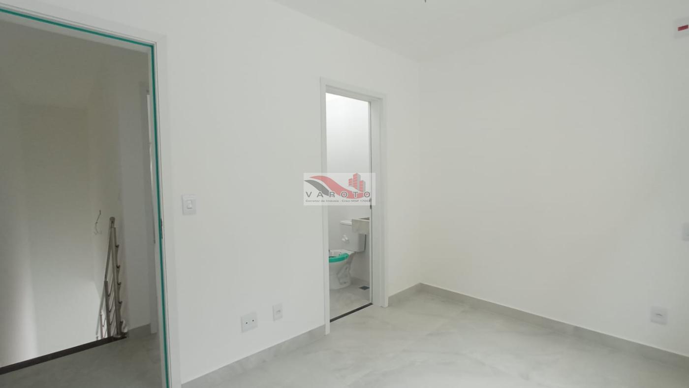 Casa à venda com 2 quartos, 48m² - Foto 26