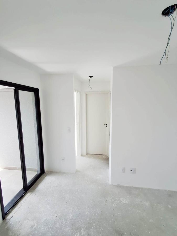 Apartamento à venda com 2 quartos, 40m² - Foto 8