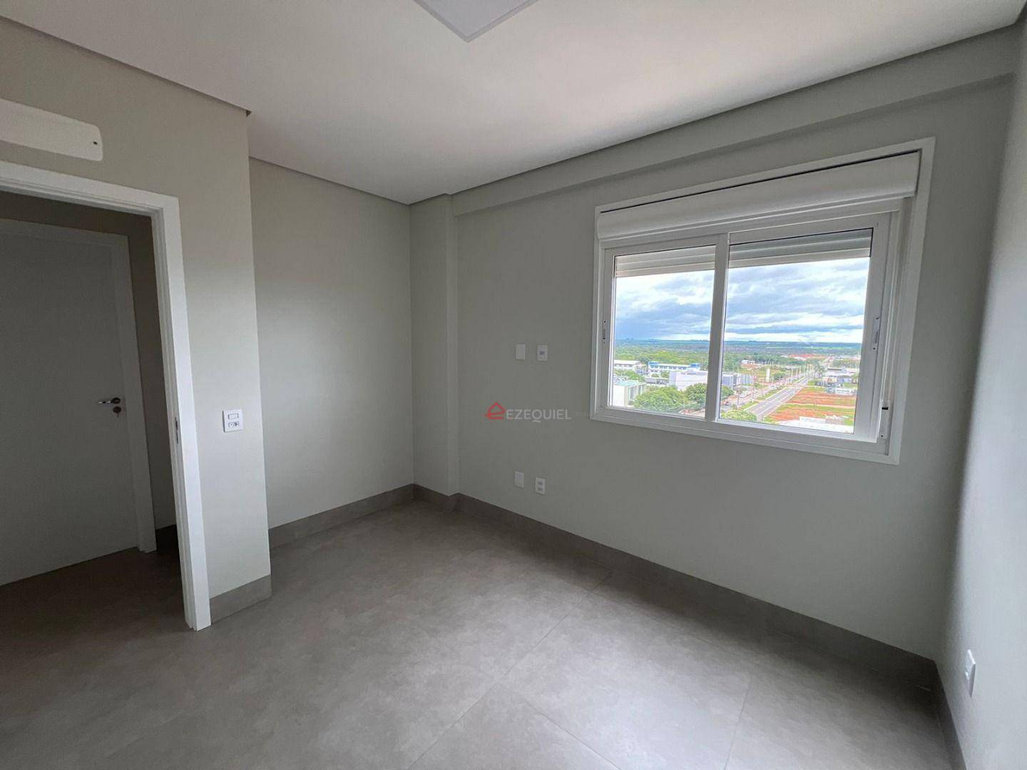 Apartamento à venda com 2 quartos, 80m² - Foto 5