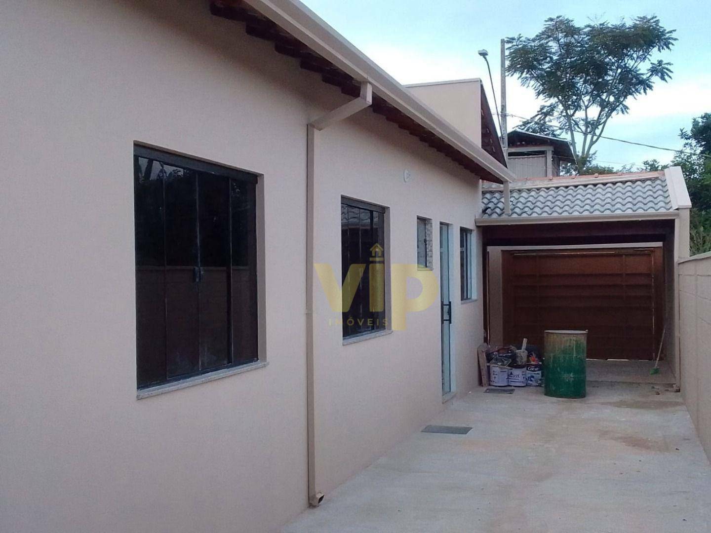 Casa à venda com 2 quartos, 78m² - Foto 3