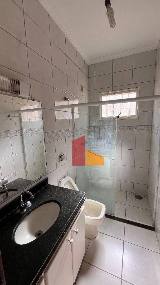 Casa, 3 quartos, 235 m² - Foto 13