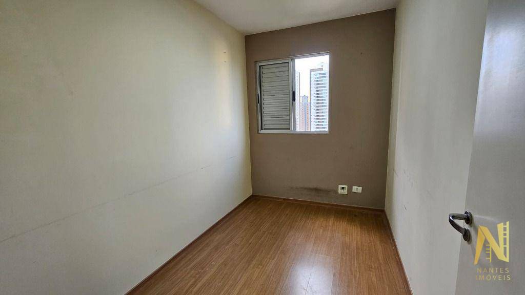 Apartamento para alugar com 3 quartos, 69m² - Foto 10