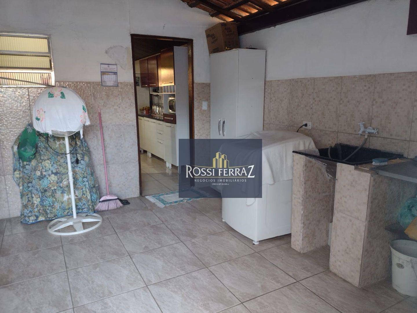 Casa à venda com 2 quartos, 150m² - Foto 17