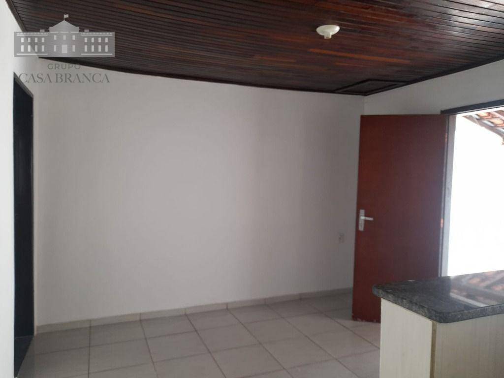 Casa à venda com 5 quartos, 130m² - Foto 25