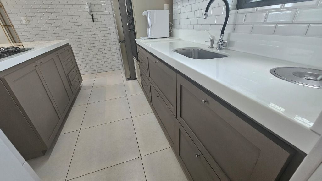 Apartamento à venda com 3 quartos, 84m² - Foto 10