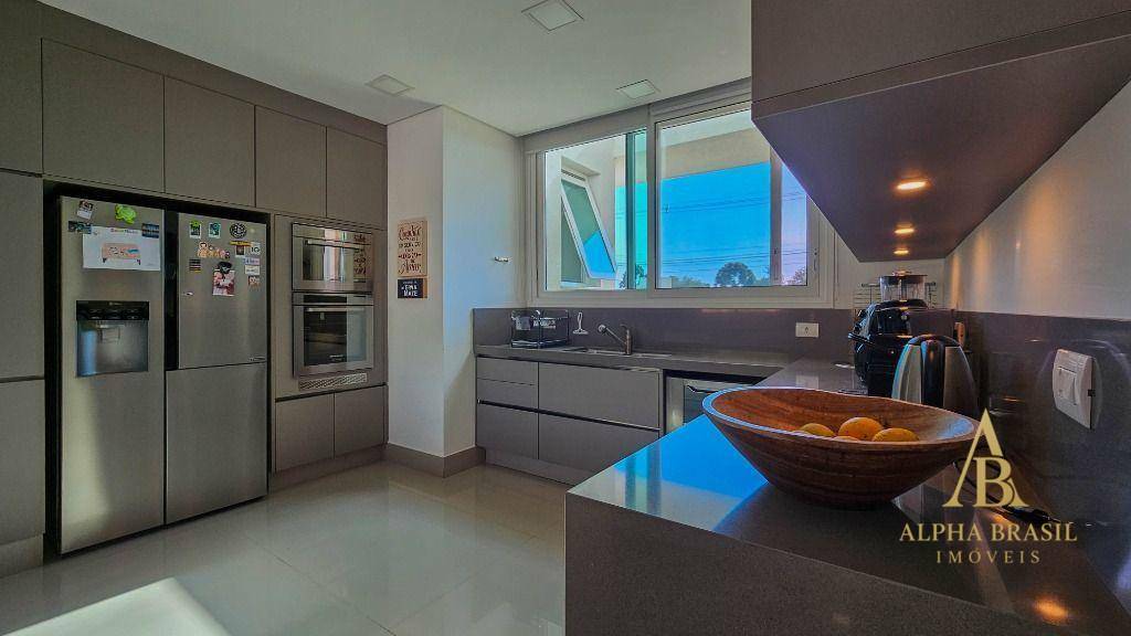 Casa à venda com 4 quartos, 522m² - Foto 8