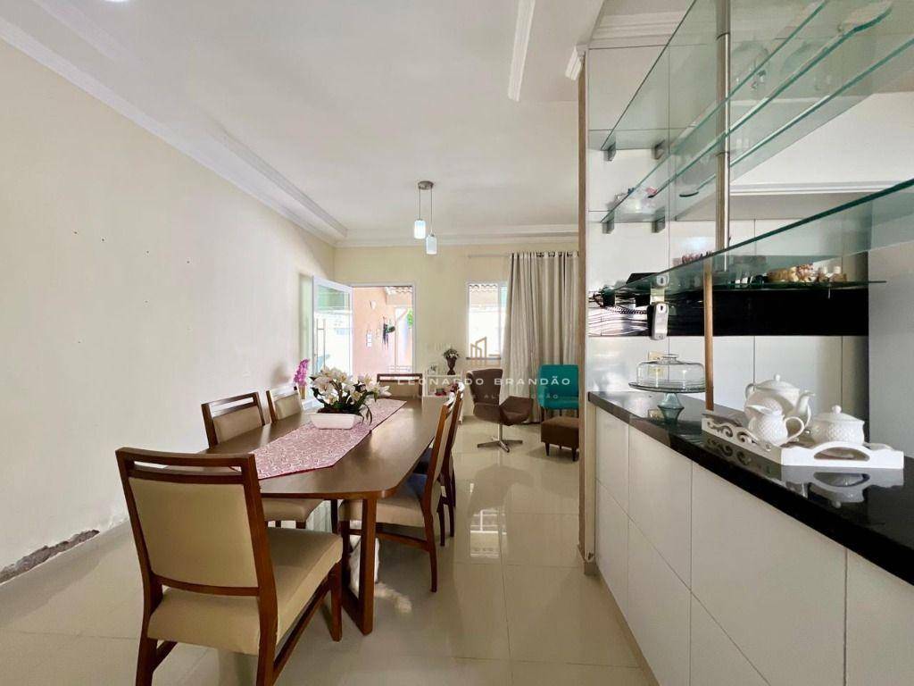 Casa à venda com 3 quartos, 130m² - Foto 7