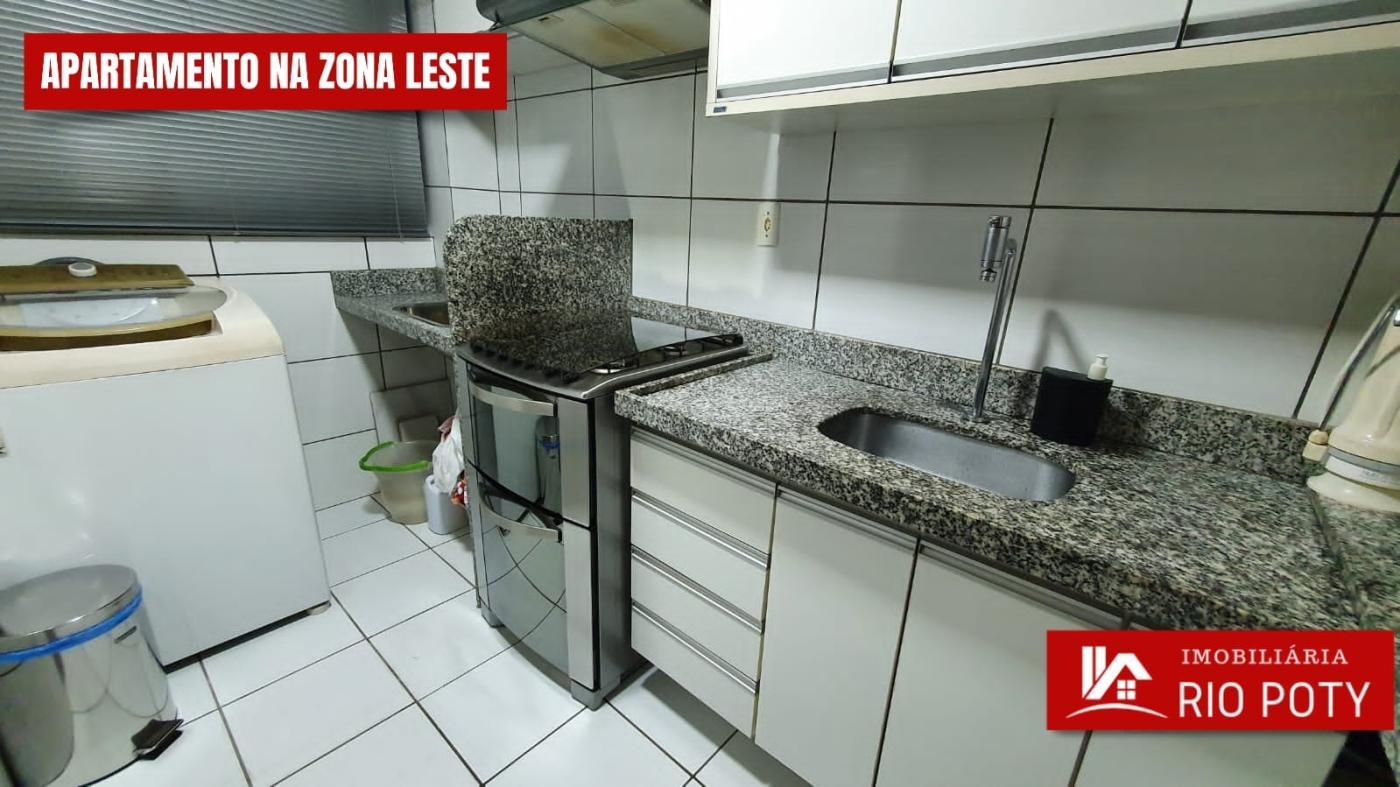 Apartamento à venda com 3 quartos, 69m² - Foto 7