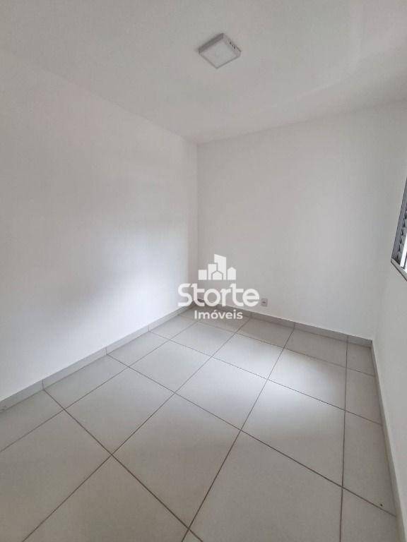 Apartamento para alugar com 2 quartos, 56m² - Foto 6