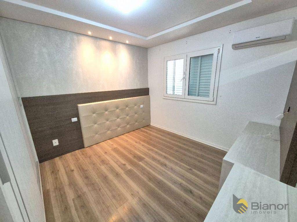 Apartamento para alugar com 2 quartos, 90m² - Foto 18