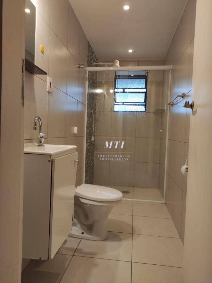 Apartamento à venda com 2 quartos, 70m² - Foto 7