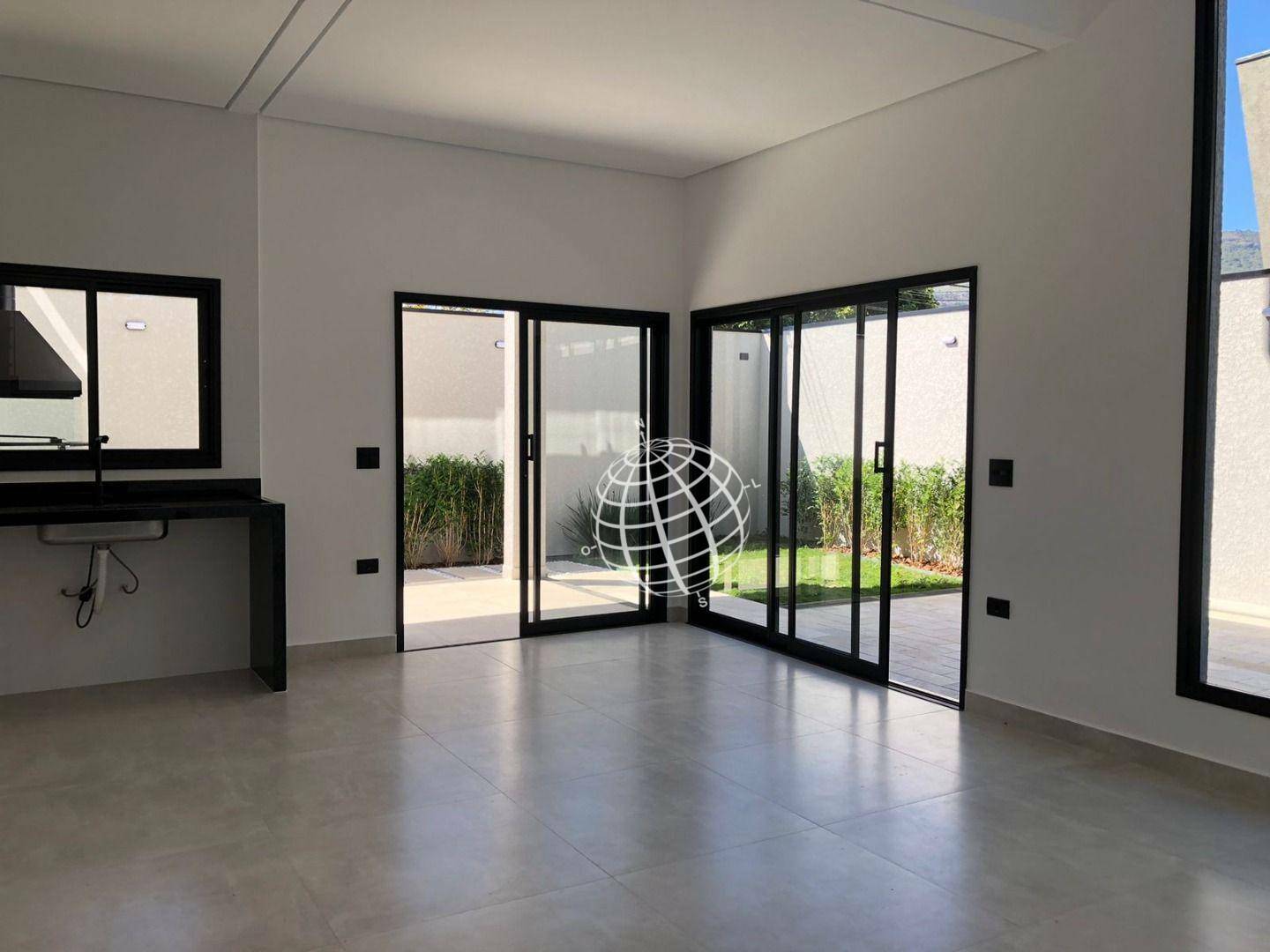 Casa à venda com 3 quartos, 138m² - Foto 5