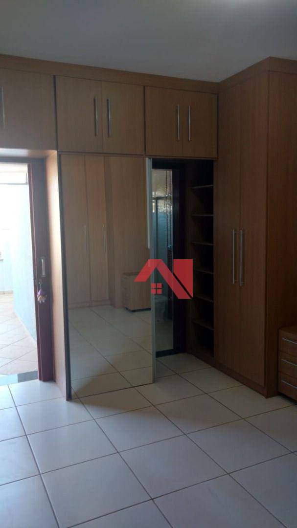 Sobrado para alugar com 3 quartos, 240m² - Foto 20